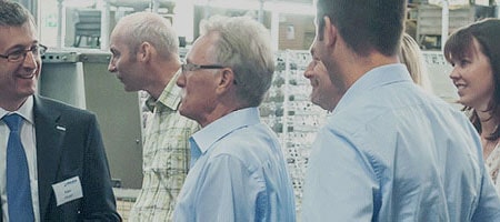 Holder-Schulung zur Oberflächentechnik